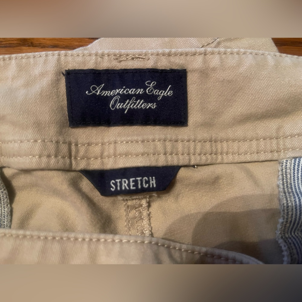 American Eagle Outfitters Stretch Khaki Trouser Size 18 - Picture 3 of 4